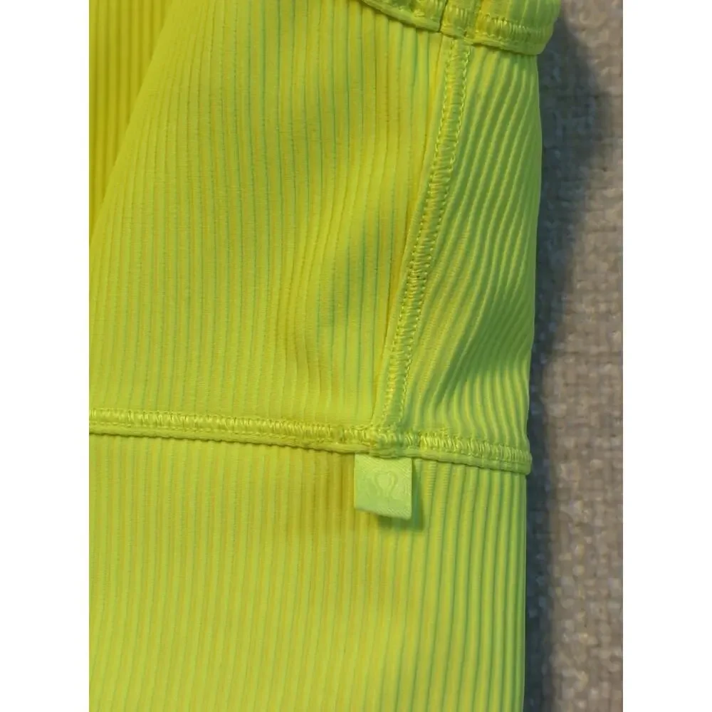 Lululemon Tank Top Womens Size 4 Neon Yellow Ribbed Power Pivot Crop Reversible